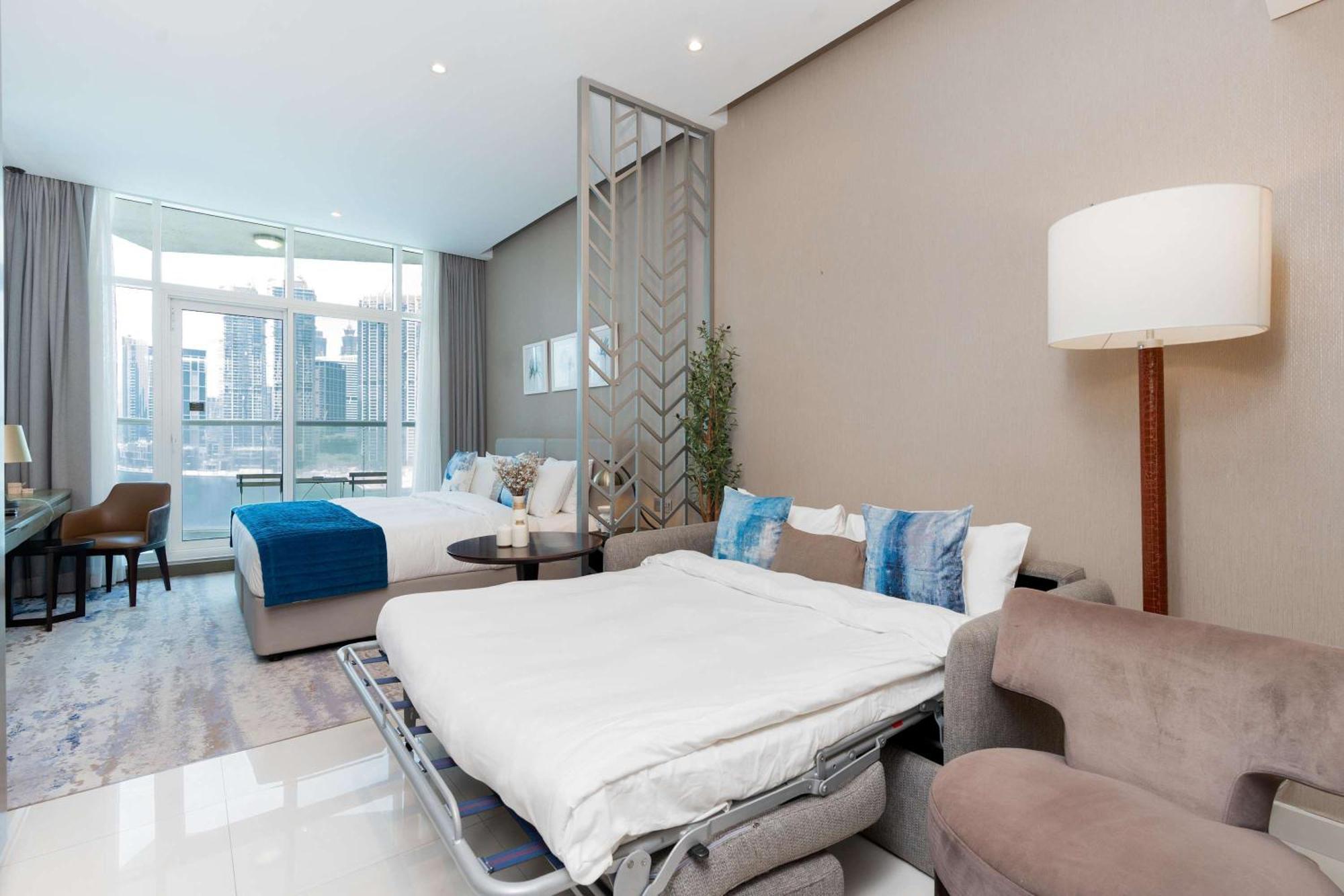 Luxury Canal-view Apartment *